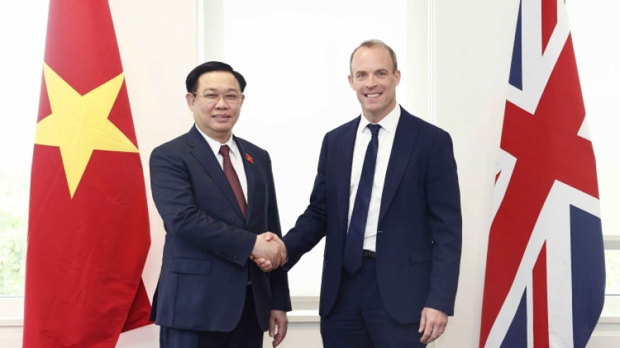 UK expects stronger all-round cooperation with Vietnam